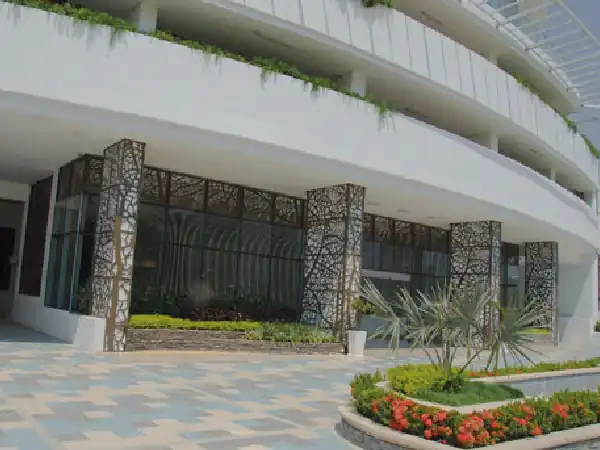 Two Towers - Santa Marta Two Towers - Santa Marta